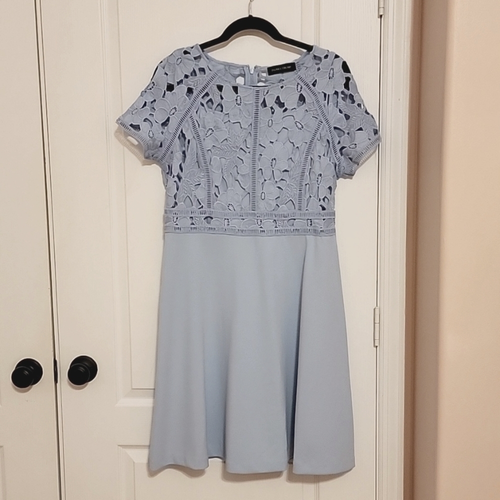 Ivanka Trump A-line lace/crochet dress, sz 10